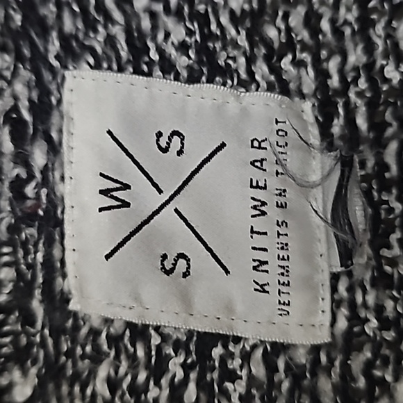 Woman's Knitwear Caradigan - Picture 3 of 4